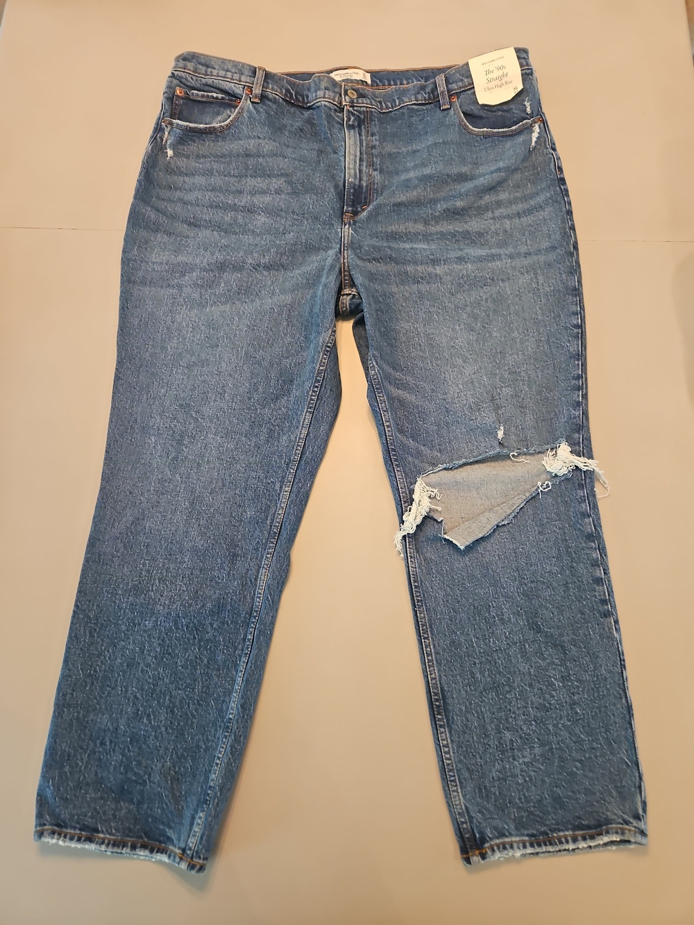 Abercrombie & Fitch Women's 90's Straight Leg High Rise Jeans Blue